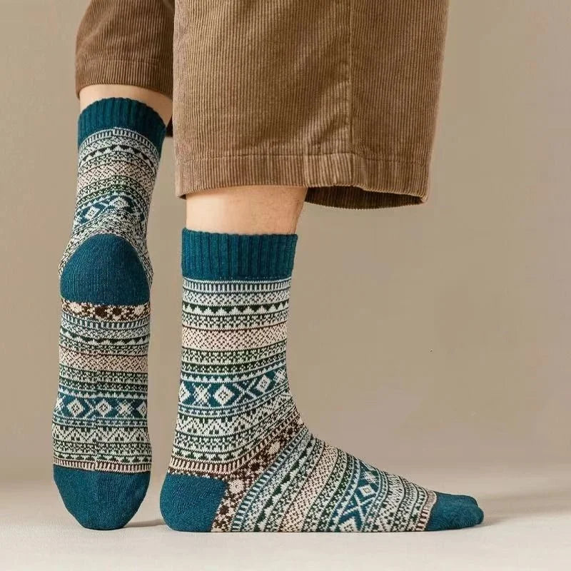 5 Pairs Retro Ethnic Style Winter Socks – Unisex Thick Warm Japanese Knit, Mid-Calf Cozy Stockings for Autumn & Winter