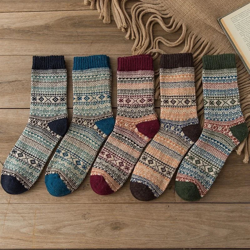 5 Pairs Retro Ethnic Style Winter Socks – Unisex Thick Warm Japanese Knit, Mid-Calf Cozy Stockings for Autumn & Winter