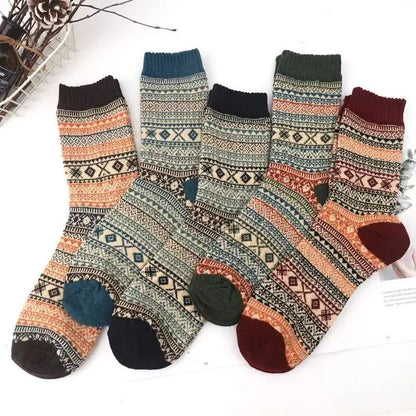 5 Pairs Retro Ethnic Style Winter Socks – Unisex Thick Warm Japanese Knit, Mid-Calf Cozy Stockings for Autumn & Winter